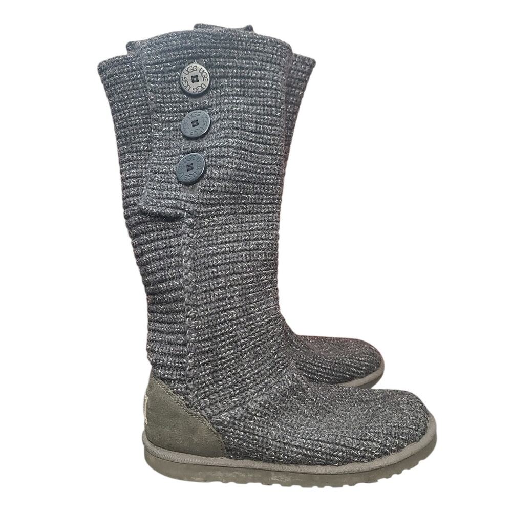 UGG Cardi Sweater Boot Grey Marl Size 8 GUC Uneven Sole Wear